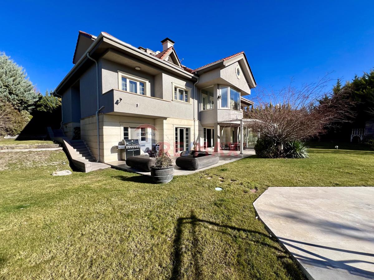 Yeşil Barış Konakları Satılık Villa